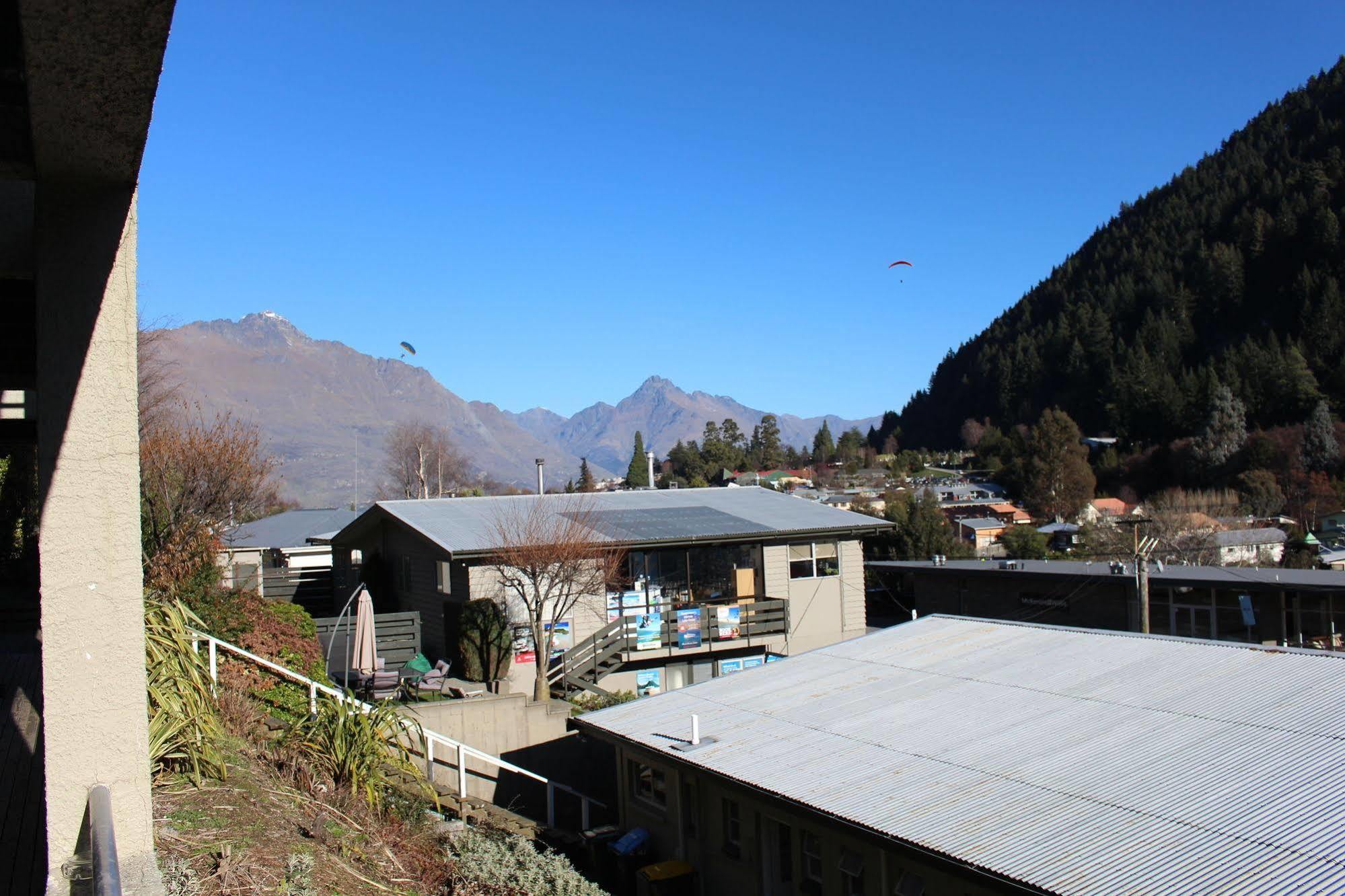 Abba Court Motel Queenstown Eksteriør billede