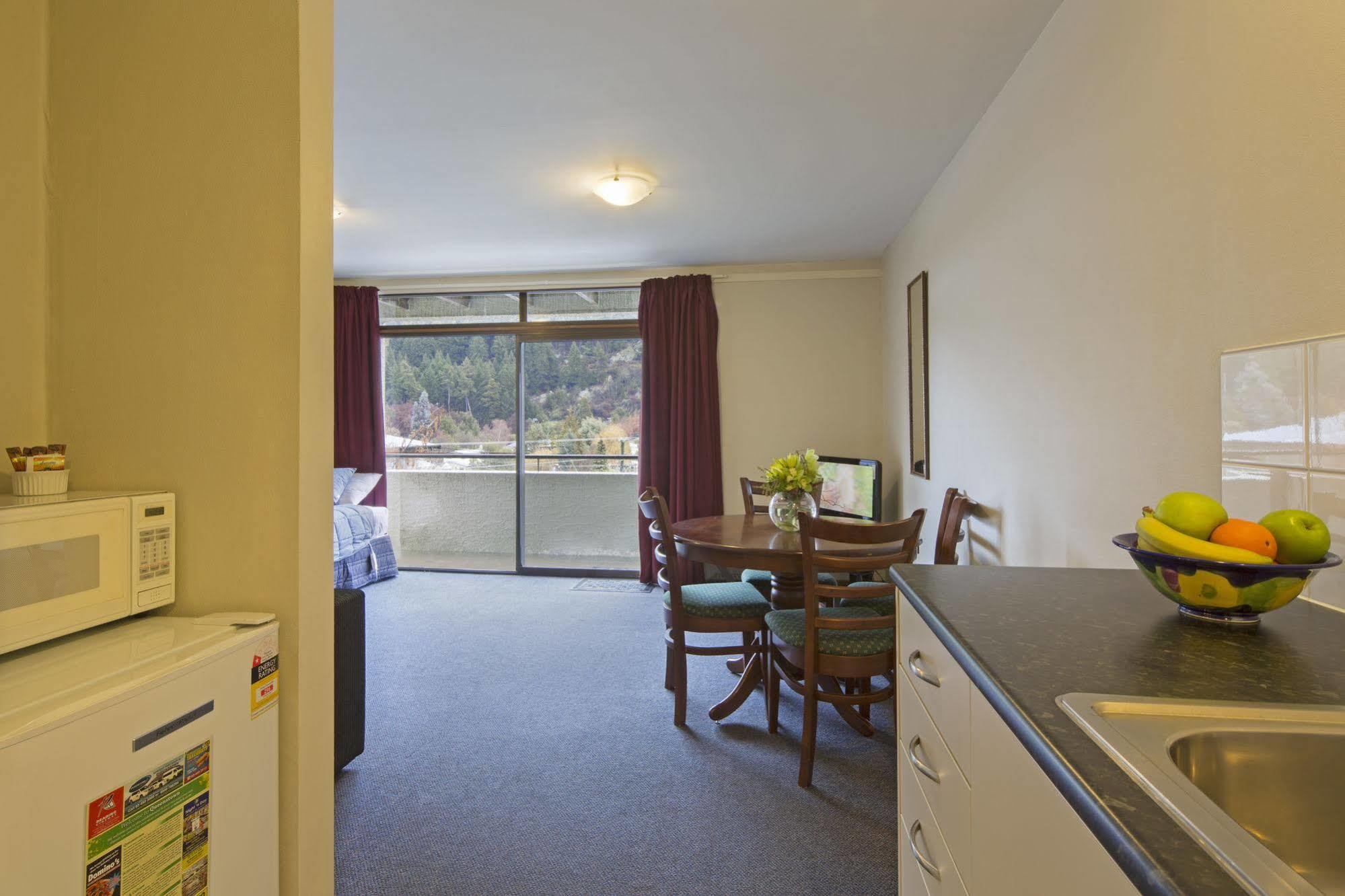 Abba Court Motel Queenstown Eksteriør billede