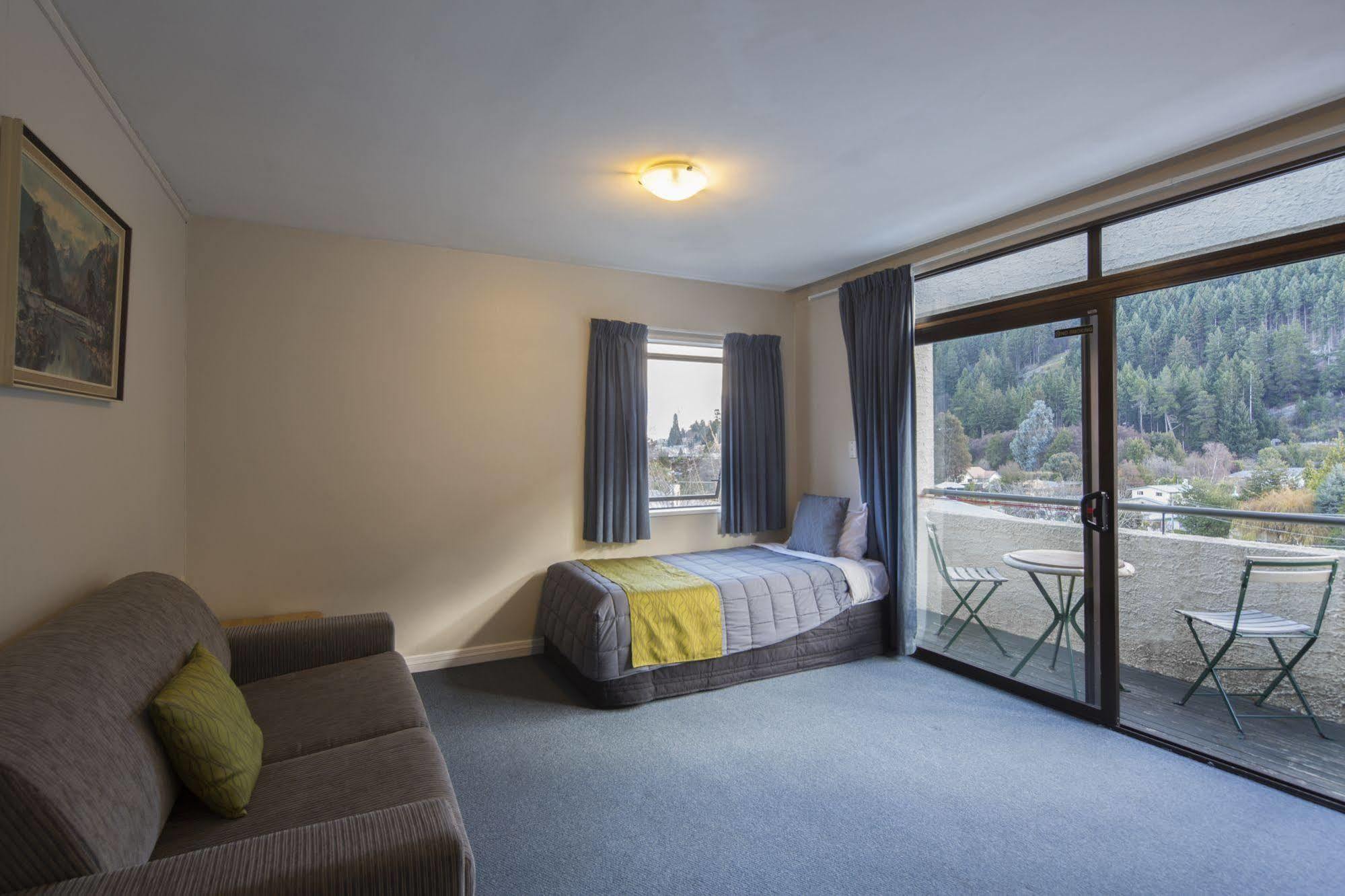 Abba Court Motel Queenstown Eksteriør billede